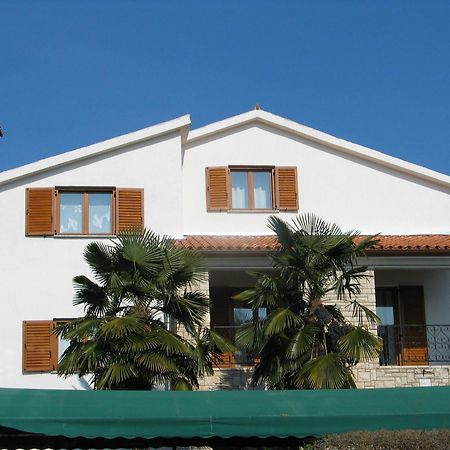 B&B Moderno Fažana Exterior foto