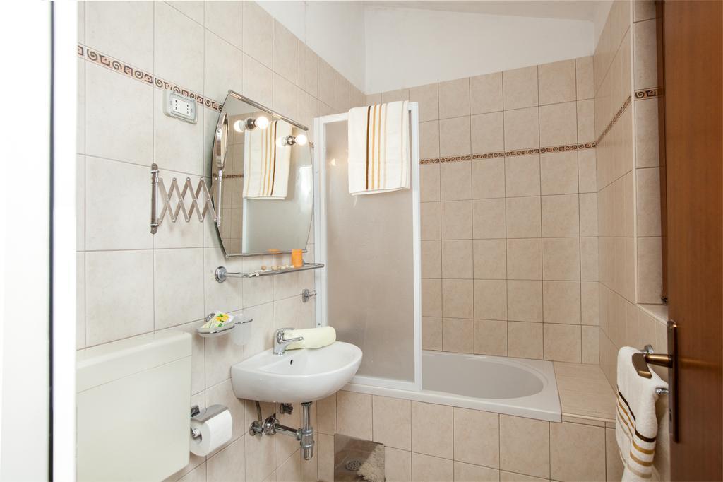 B&B Moderno Fažana Habitación foto